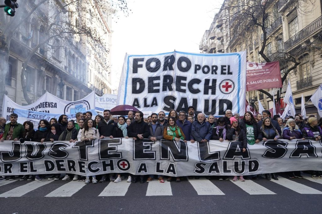 CTERA presente en la Masiva Marcha Federal de Salud